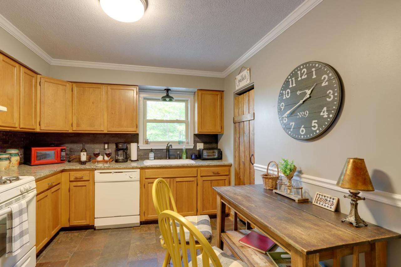 Villa Blue Ridge Getaway With Hot Tub And Seasonal View! Exterior foto